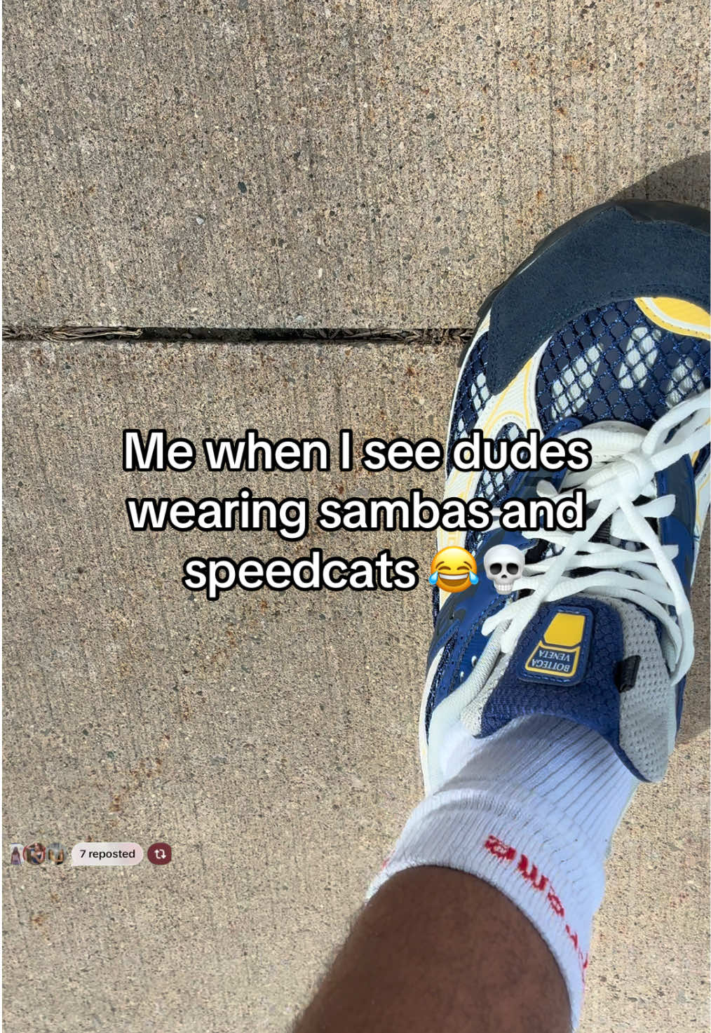 @️
