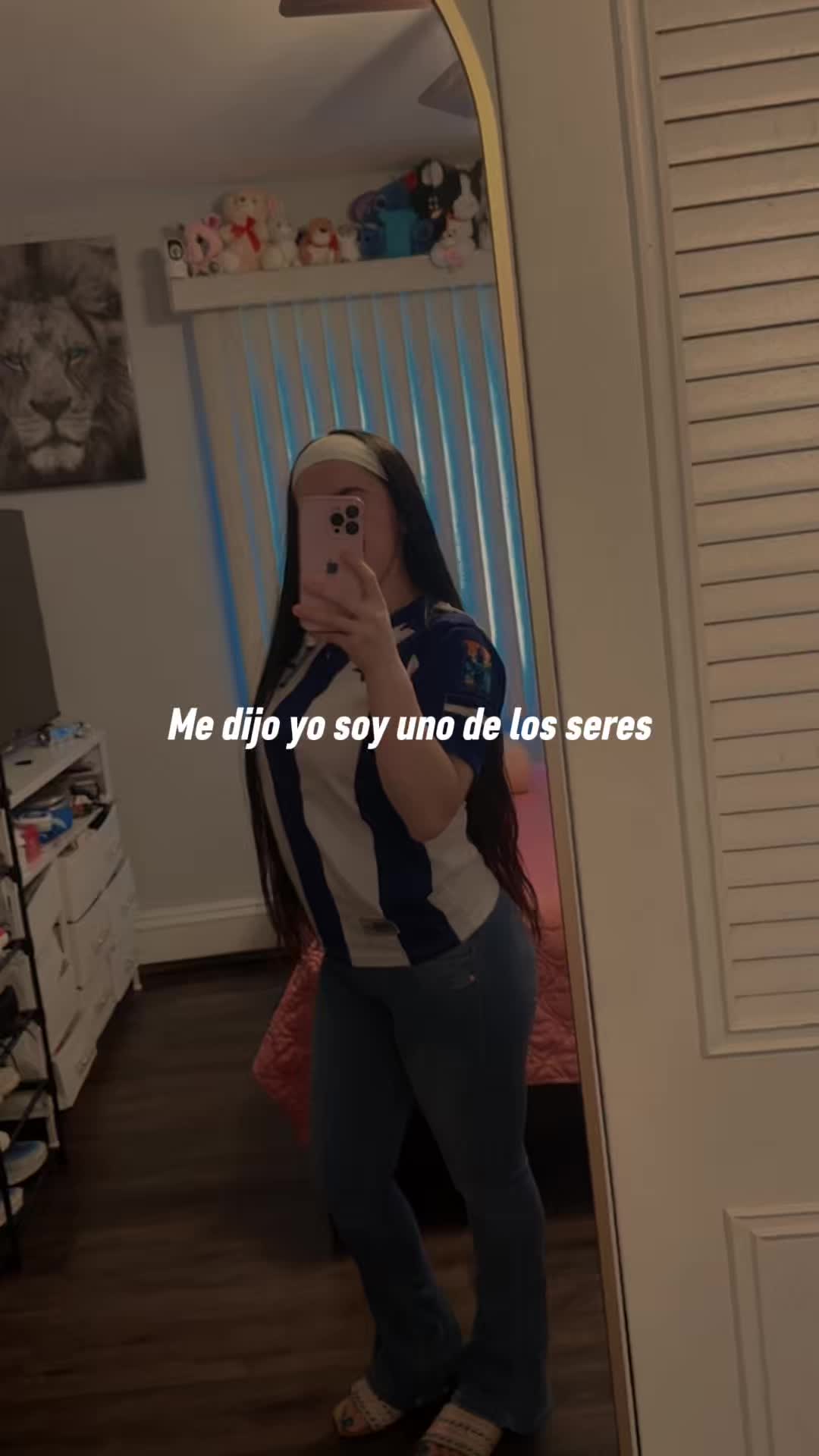 @Iris Leon🍒🪐