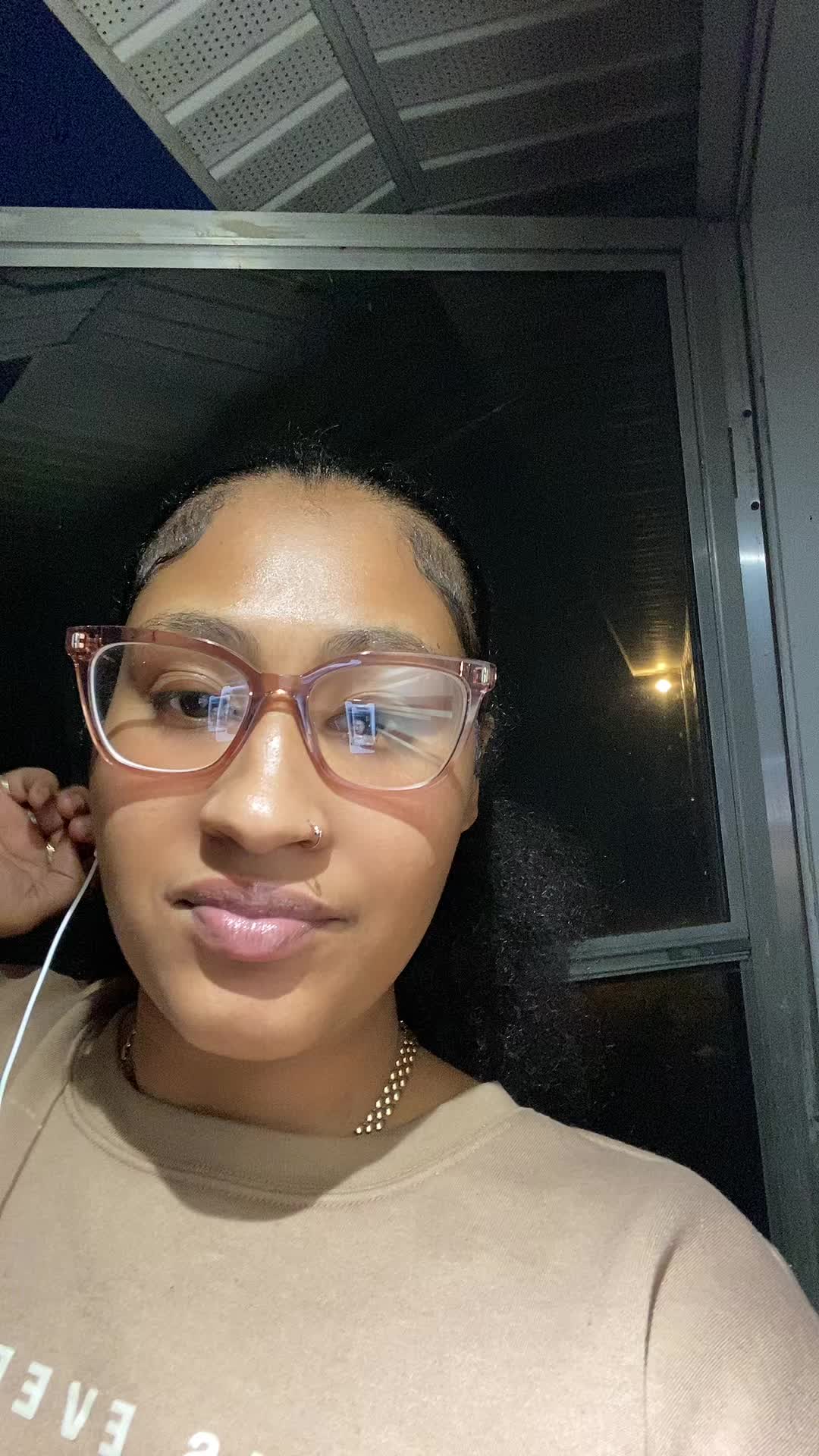 @Kaee 💜 ✝️