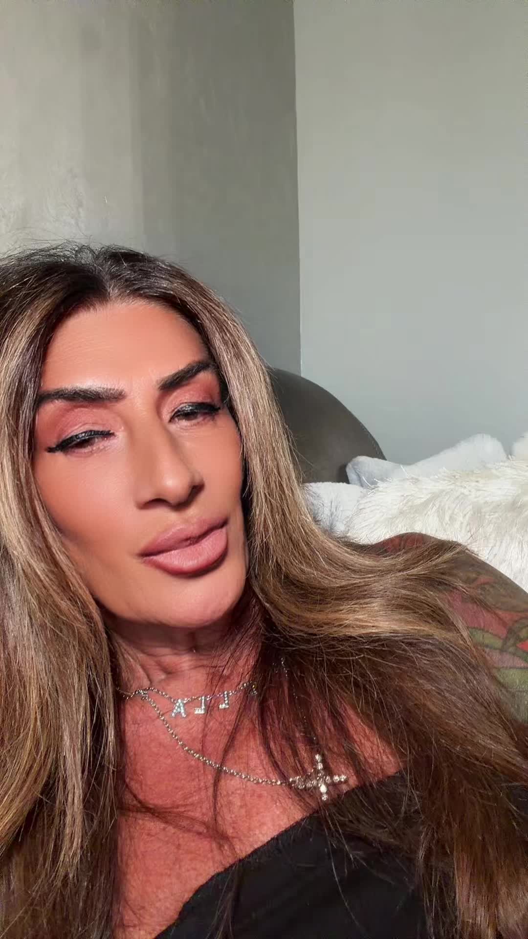 @Anna Bella