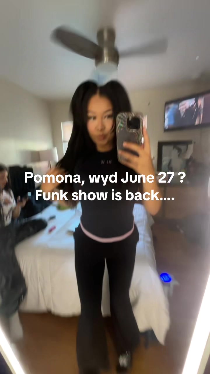 @kat 🖤