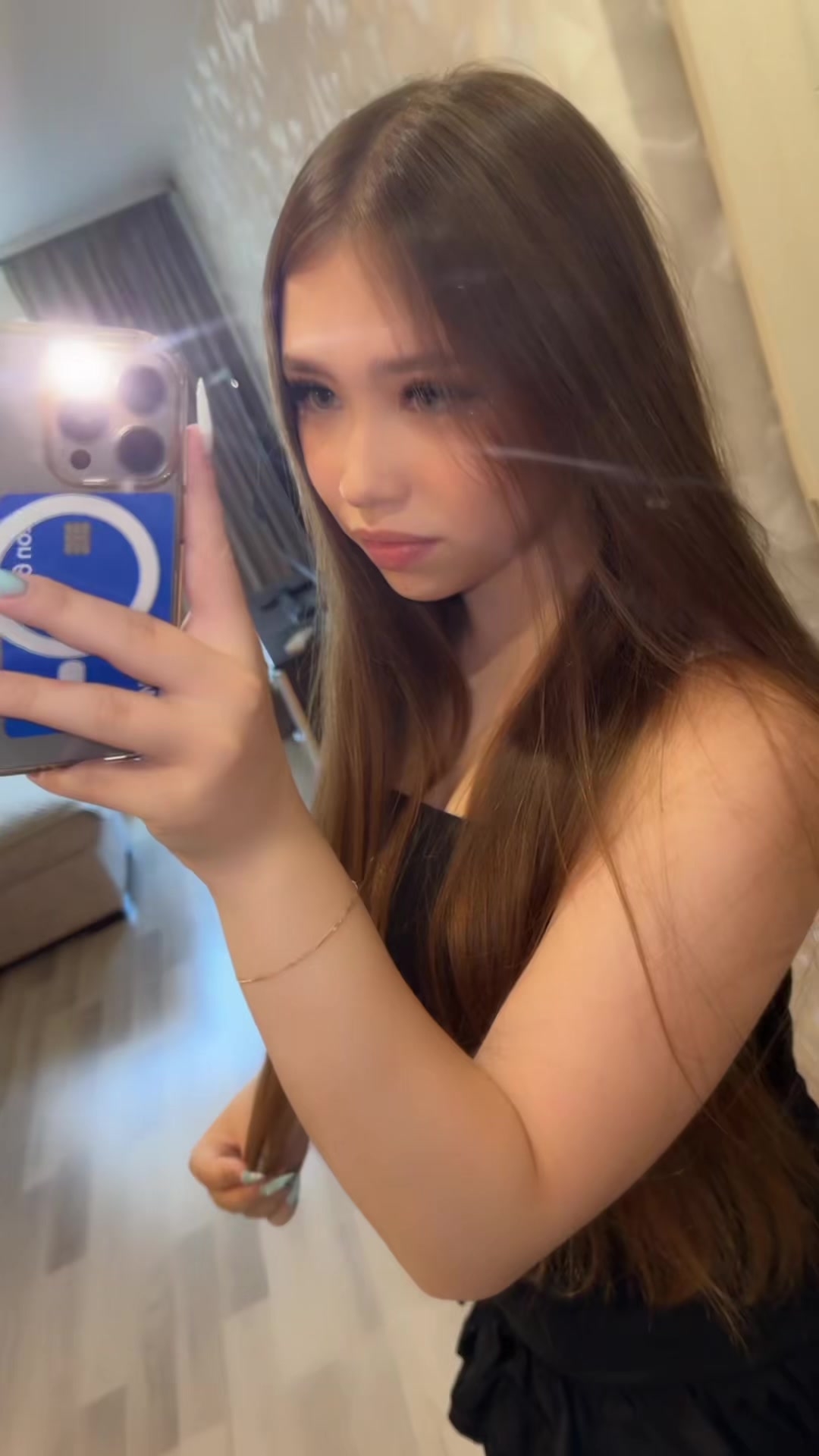@Лемурова