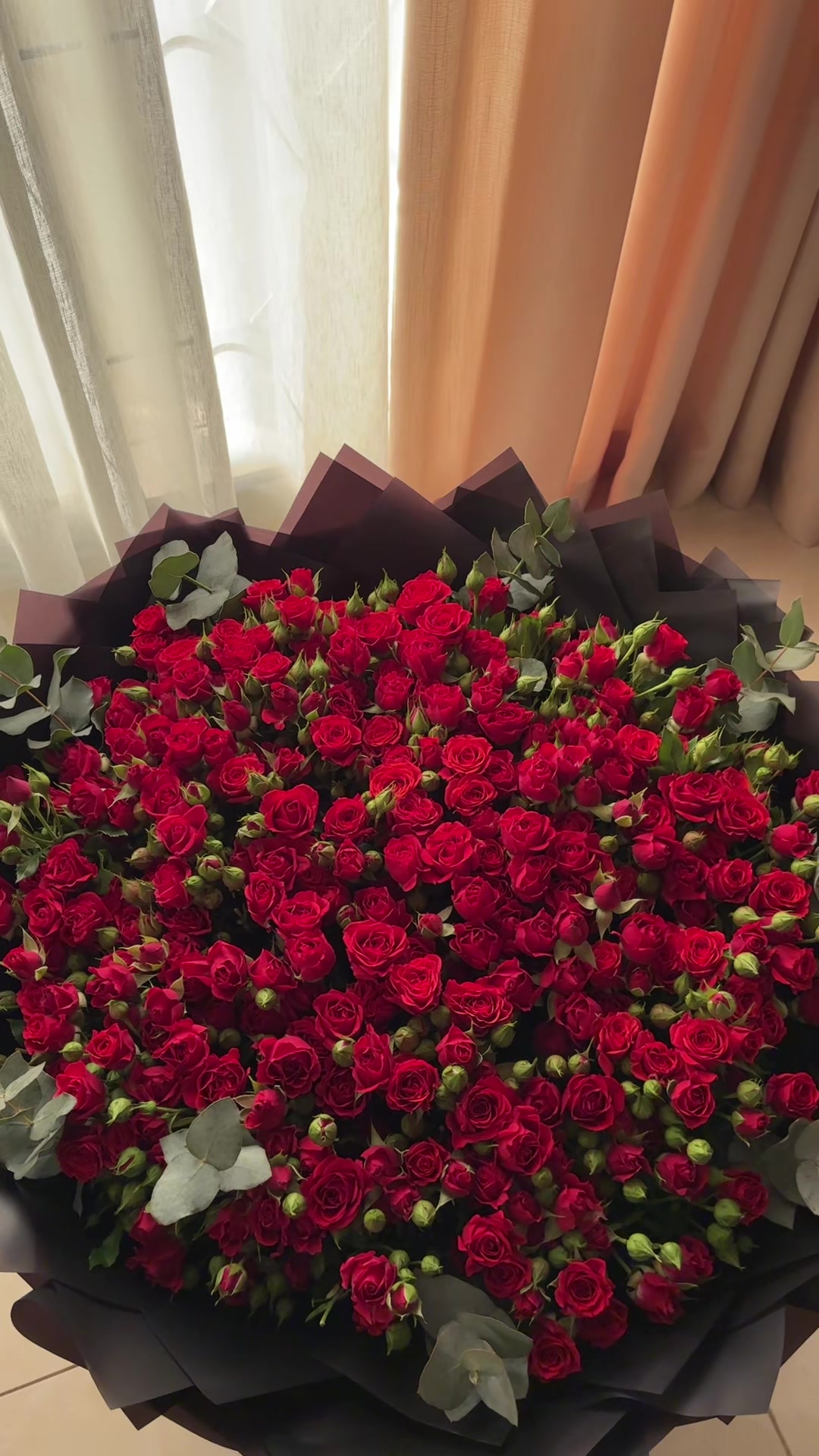 @LYORA FLOWERS | ليورا