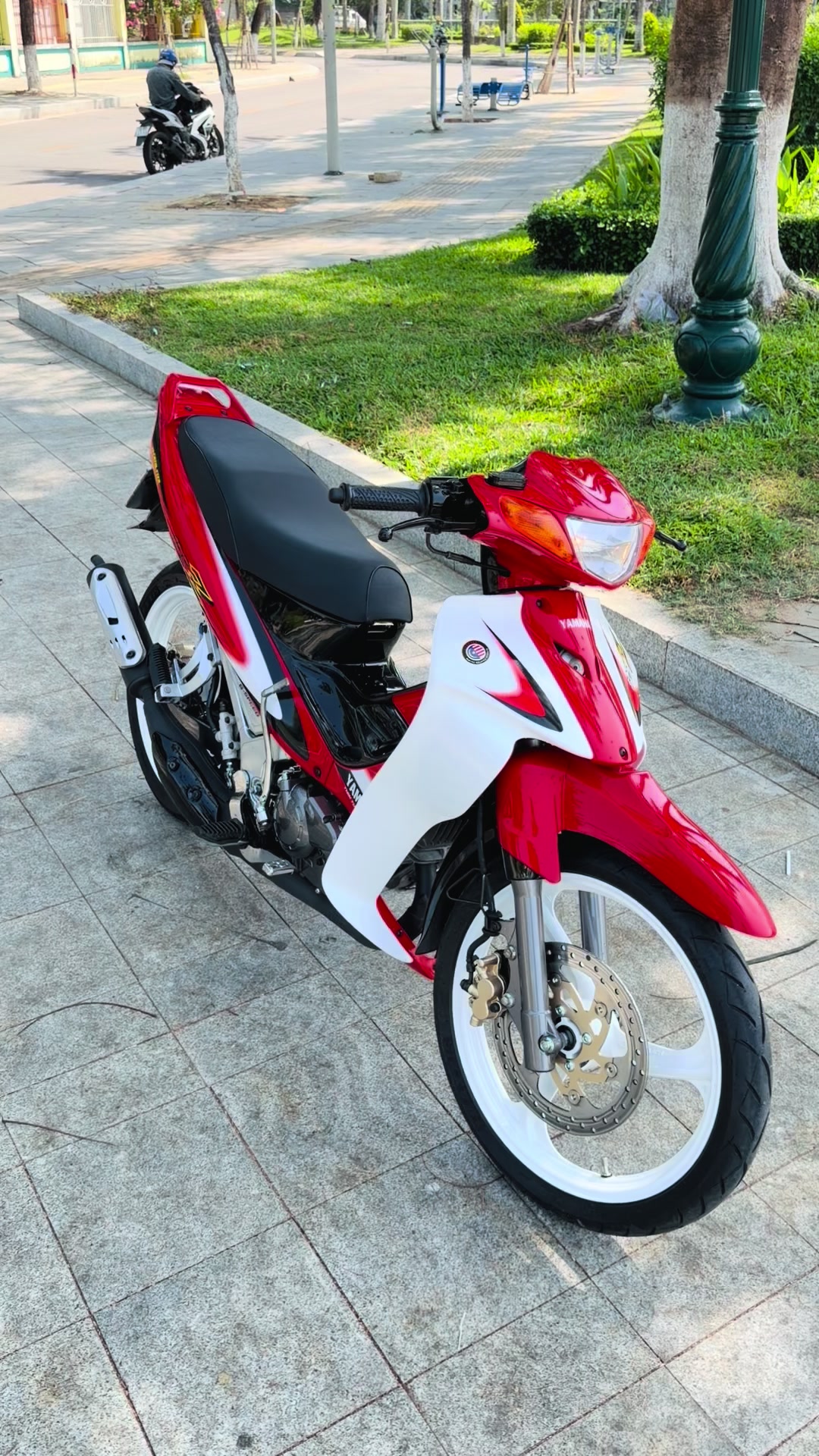 @Nguyễn Hữu Quyền