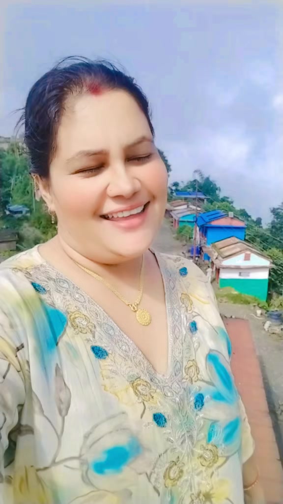 @दाजुभाइ बिनाको चेली🧿