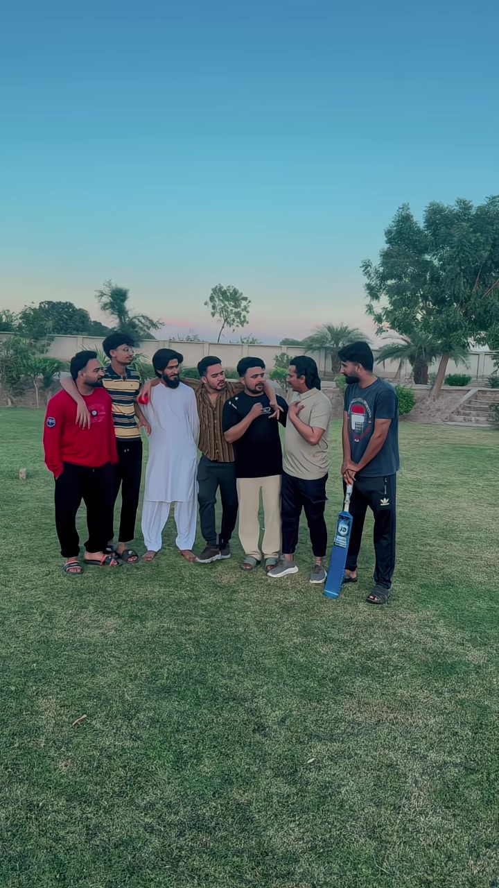 @NASIR SHAH 🍷