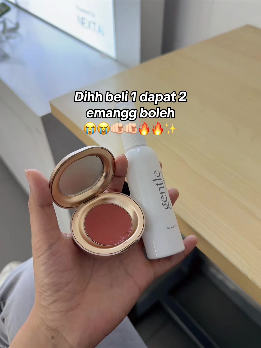 @Shirren_