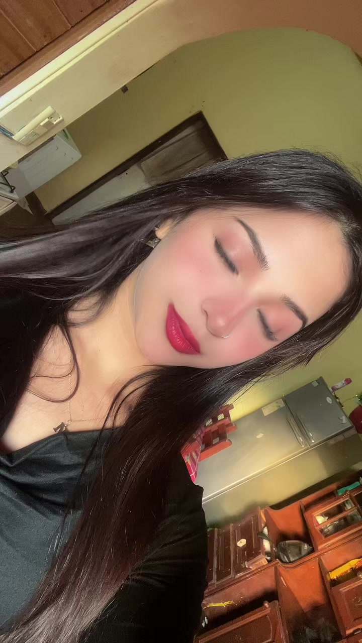 @Natasha_Elizabeth1