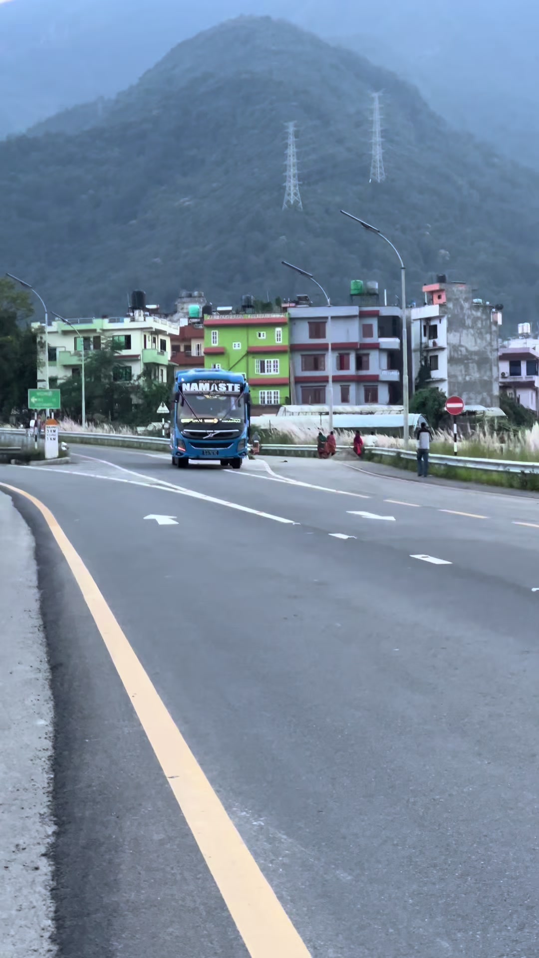 @Deluxe Bus Of Nepal🇳🇵🇳🇵