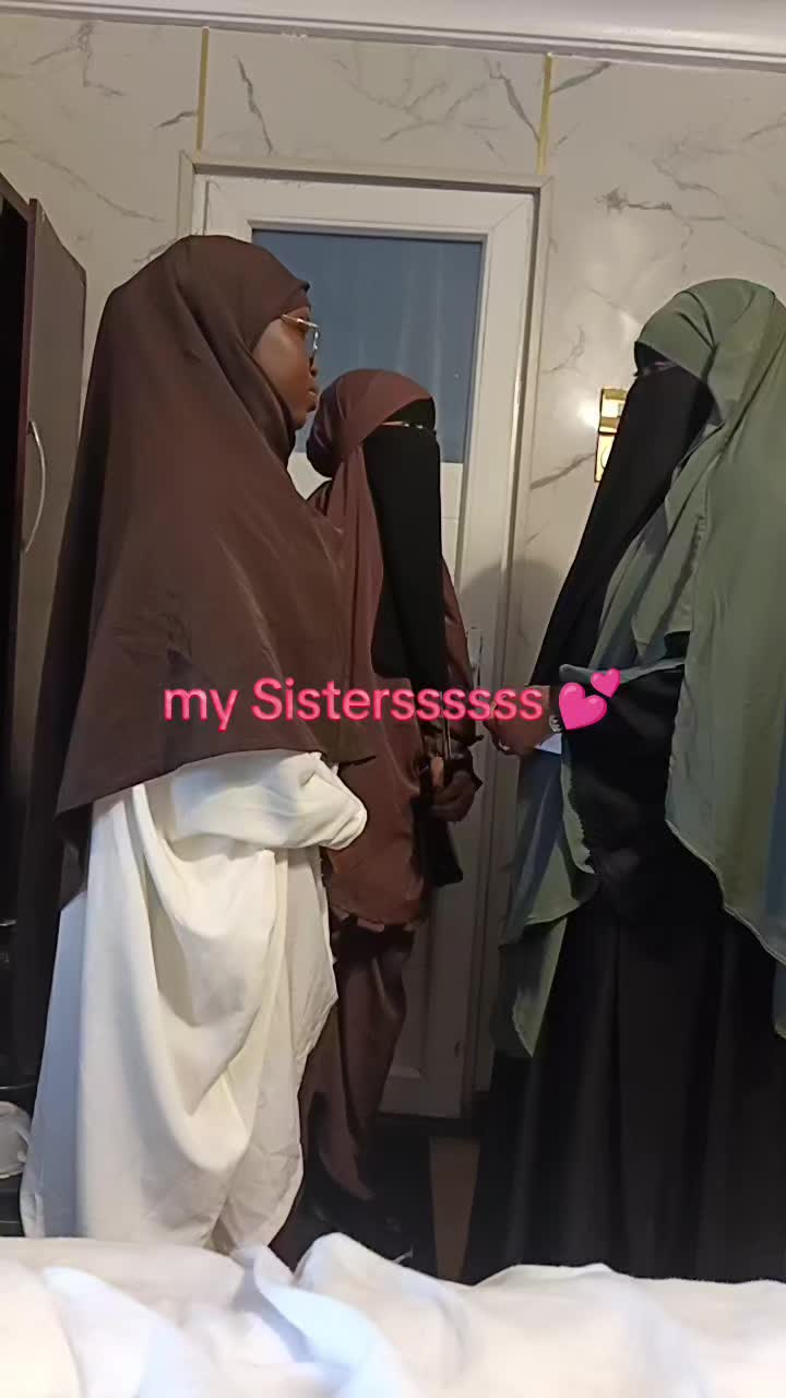 @ASHREED 💕