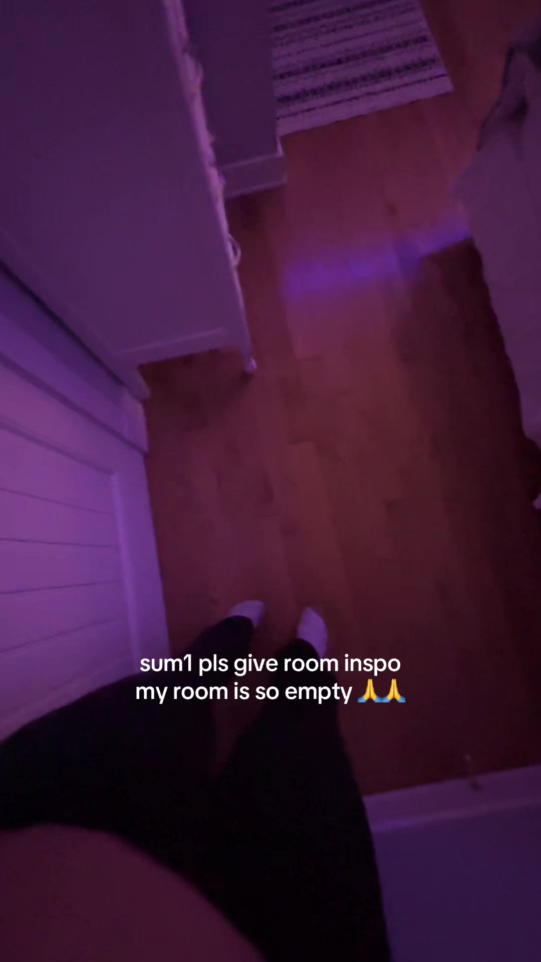 @ellieshk