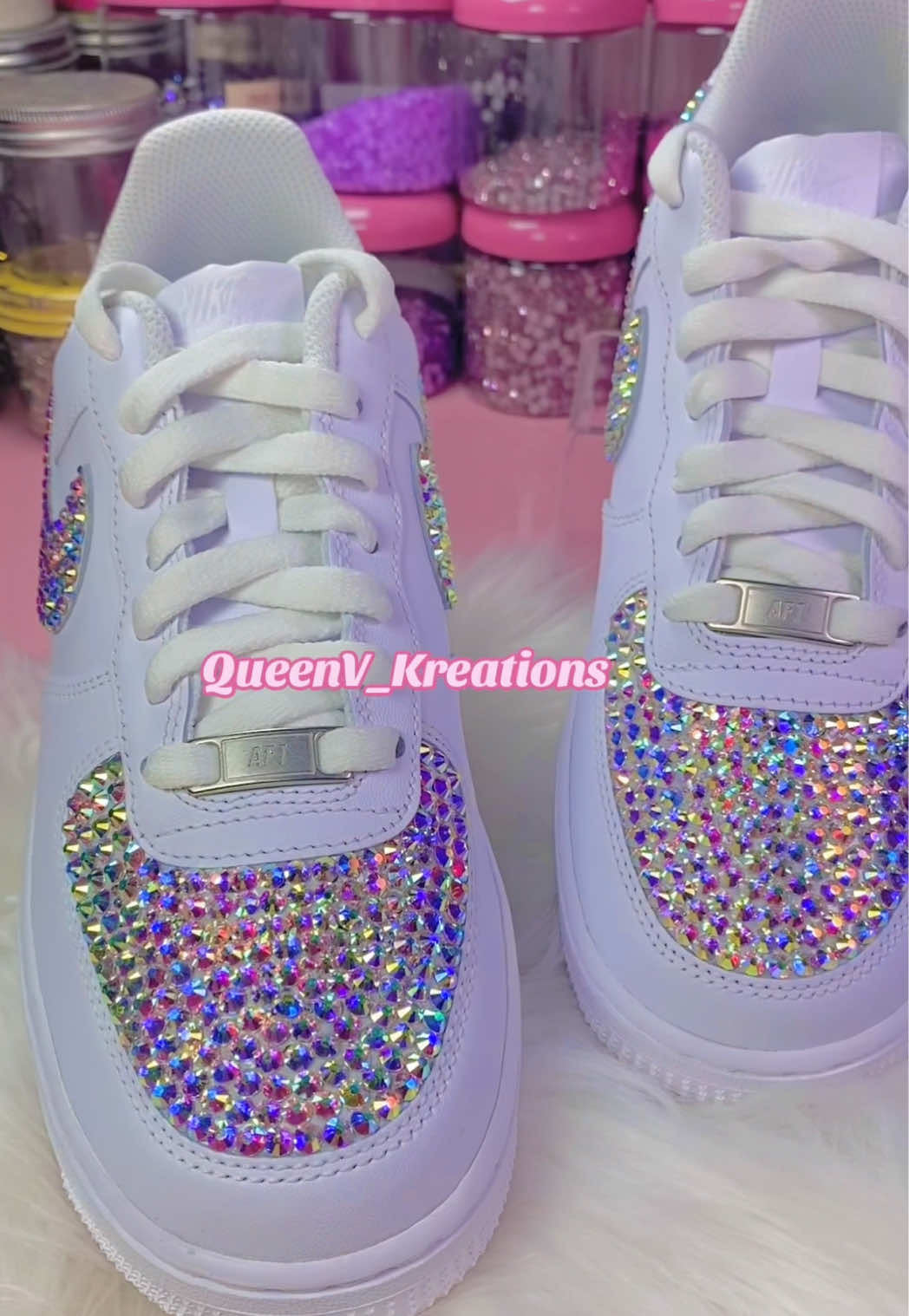 @QueenVKreations 💎✨