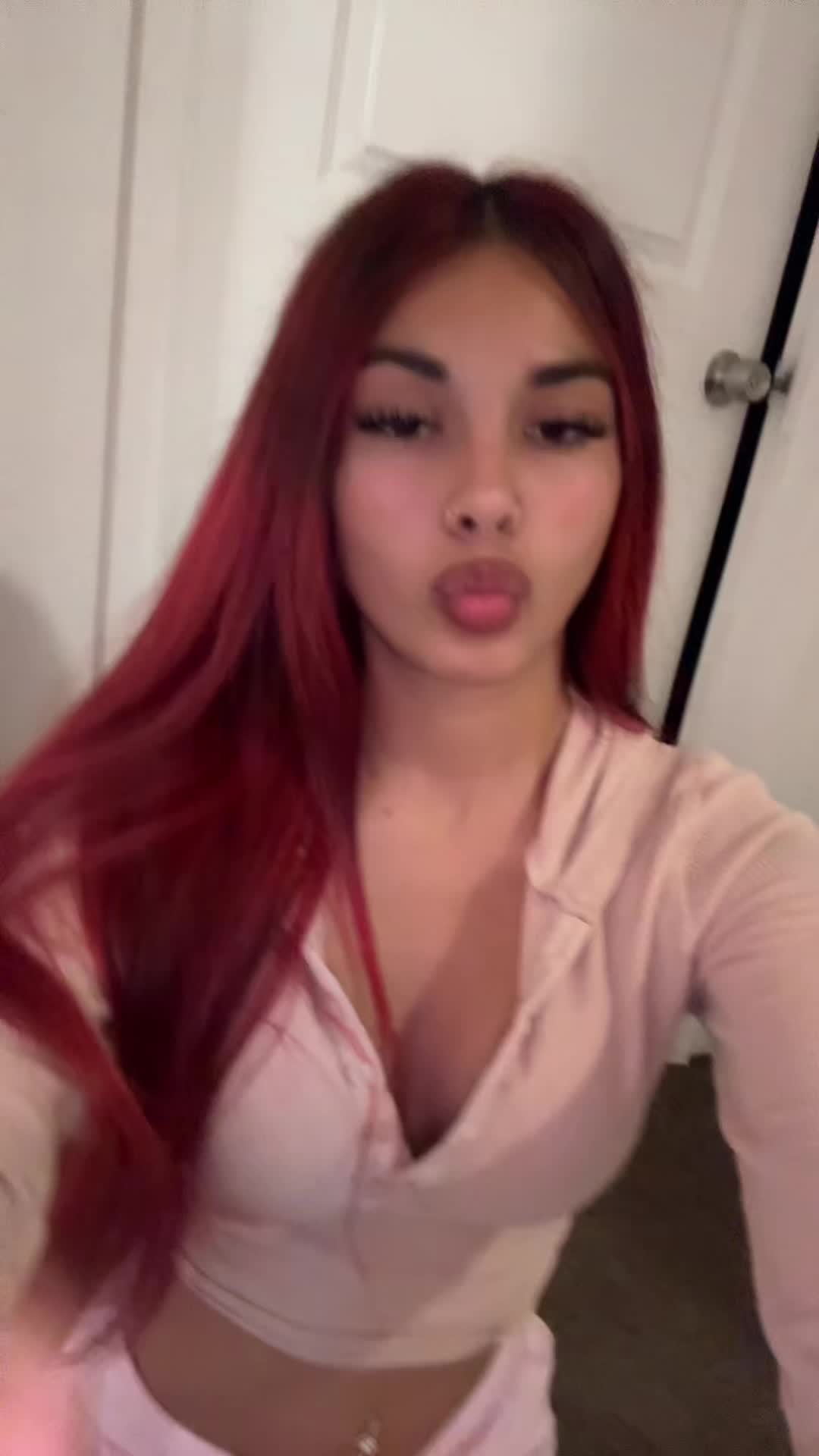 @𝔰𝔞𝔪𝔶👸🏻