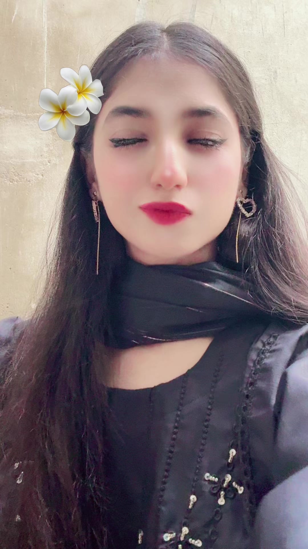 @Bushra_Bisma🌼🍁