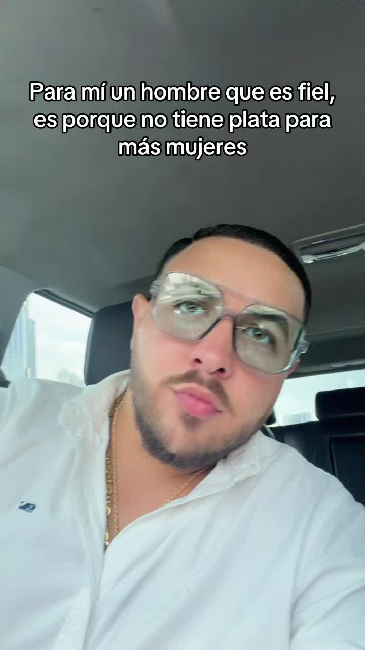 @Cali González