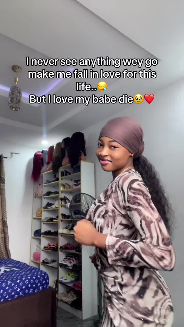 @Kikelomo🙃💕