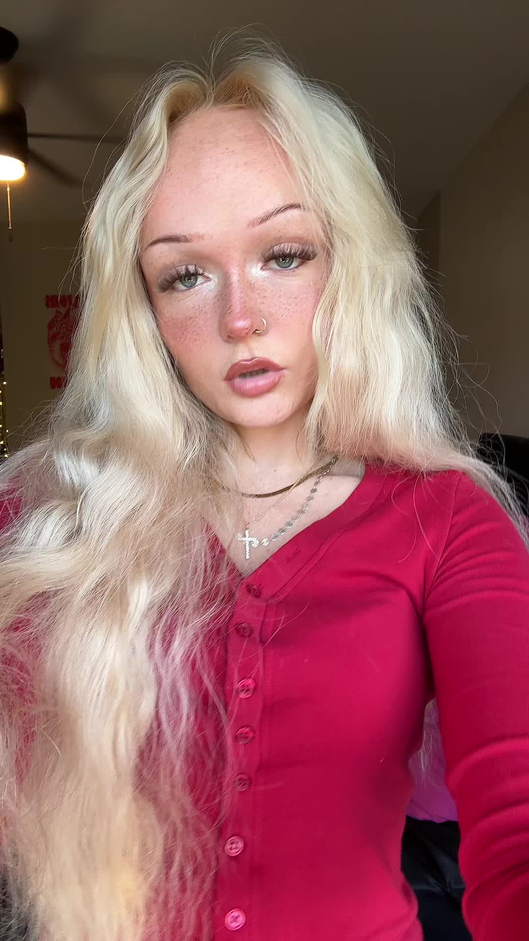 @izzey