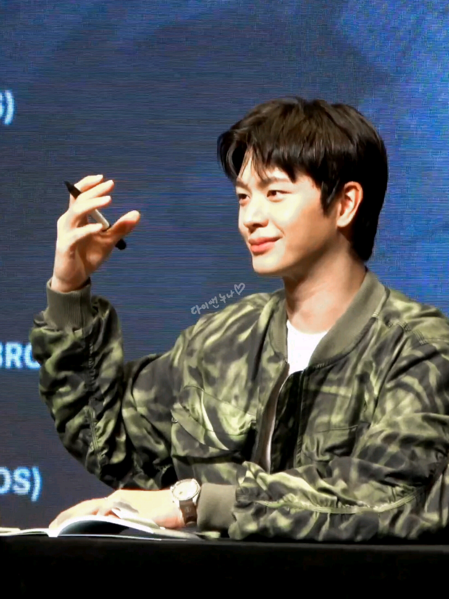 @๐๐๐๐ก๐ | ๋ค์ด์ค