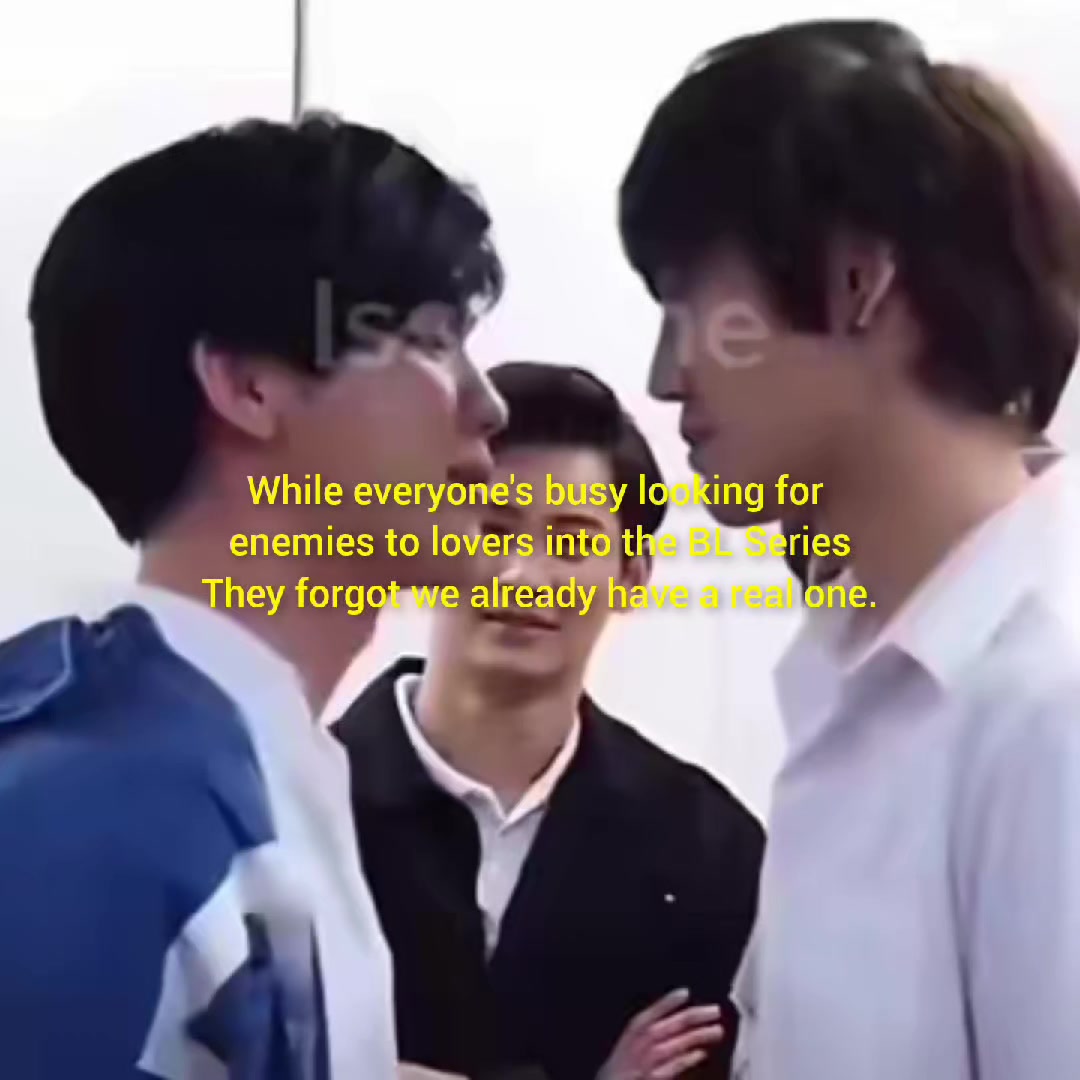 @𝘚𝘵𝘳𝘢𝘸𝘣𝘦𝘳𝘳𝘺🍓