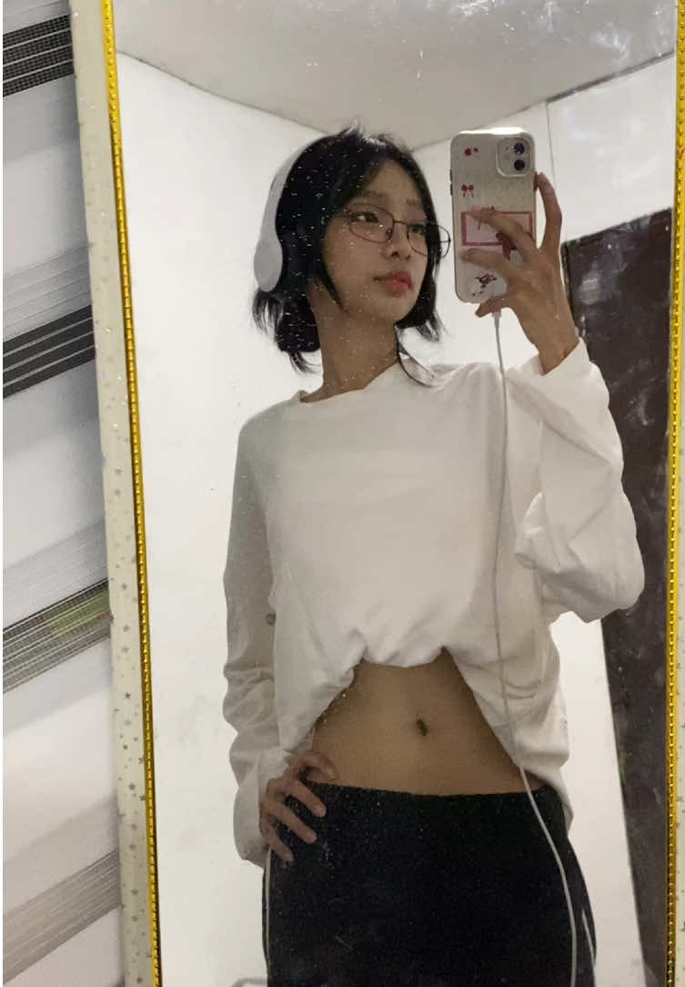 @izit ᥥ⑅ᥥ