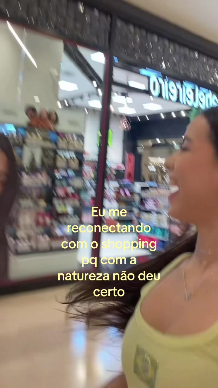 @nicolly_bom