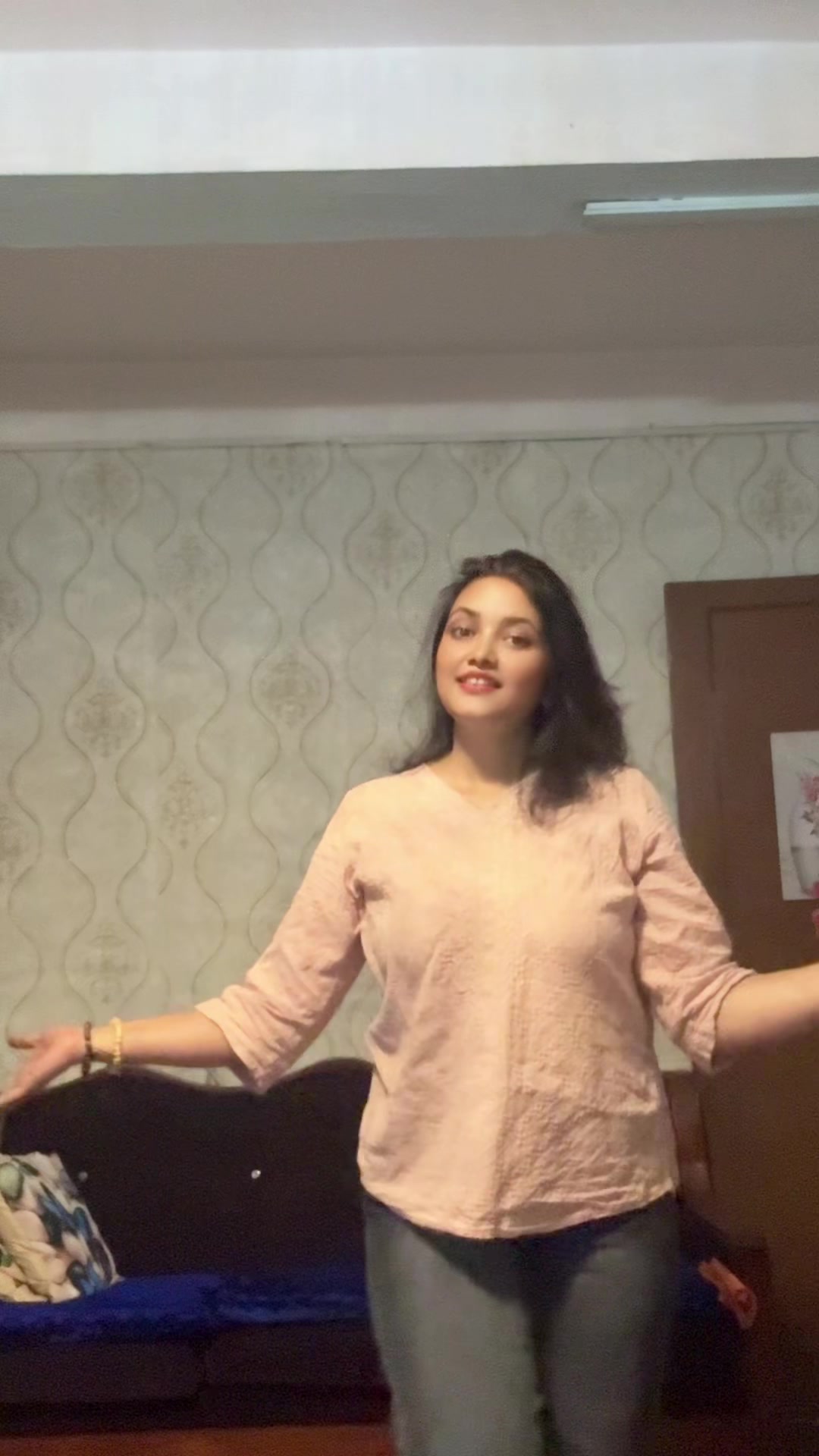 @Joo🧿upreti