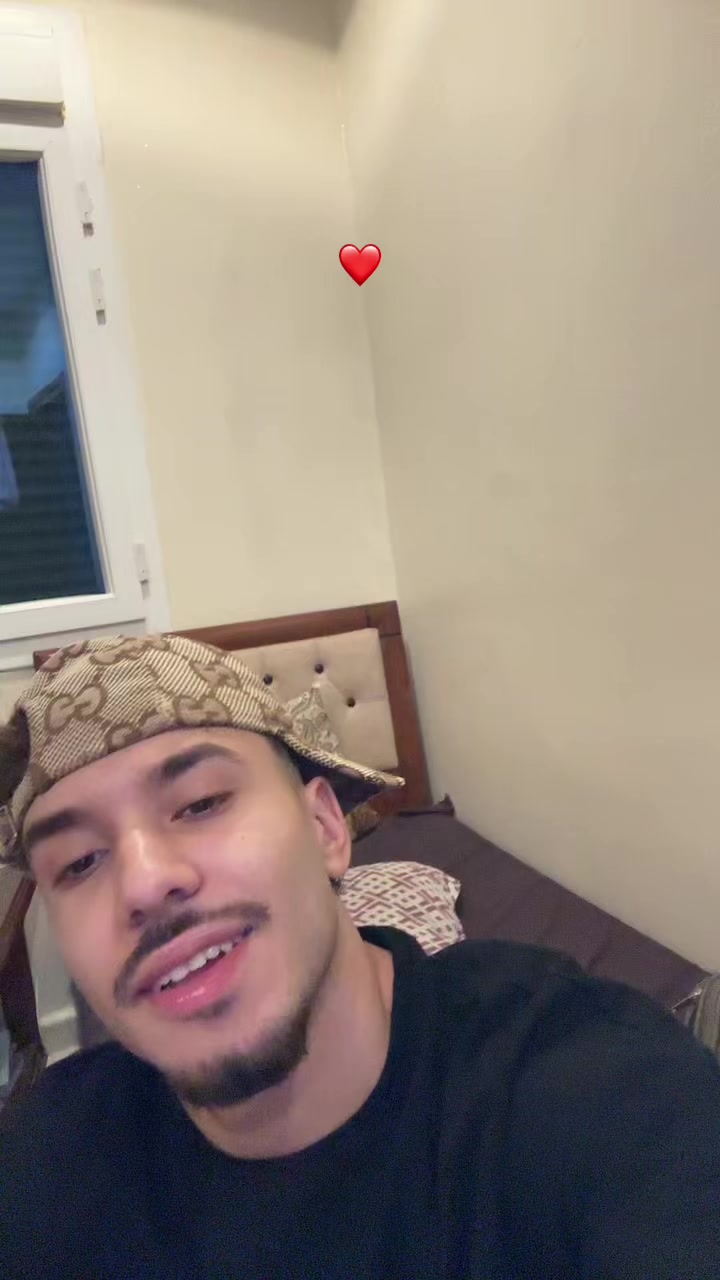 @أنس🇩🇿