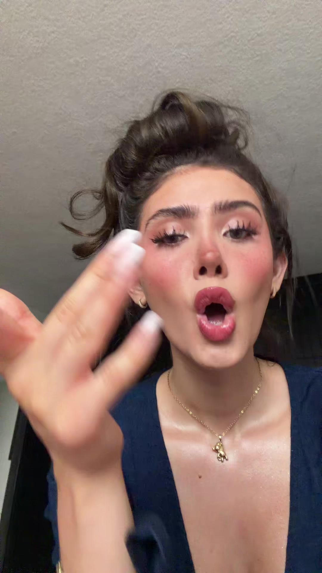 @Gabriela