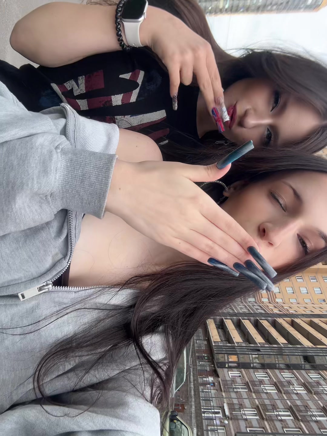 @krissweq🪽