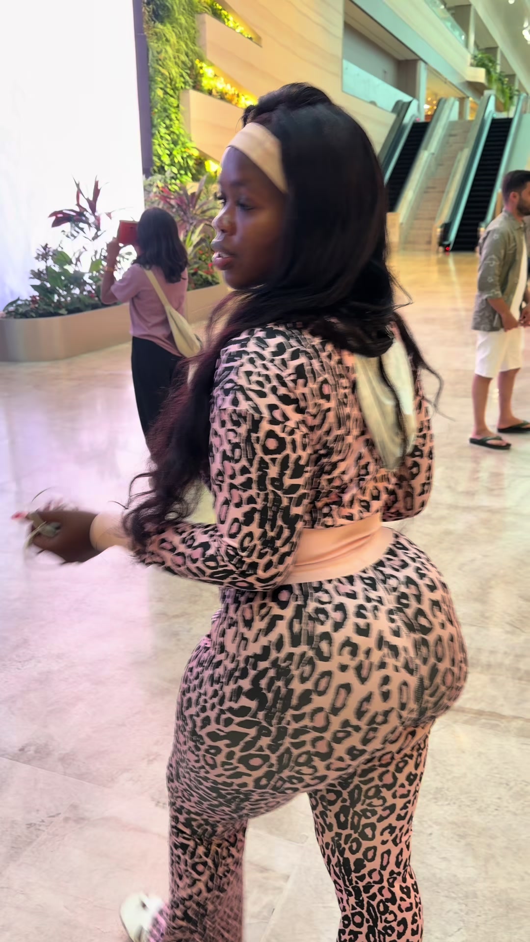 @Angela 🦋❤️🇺🇸