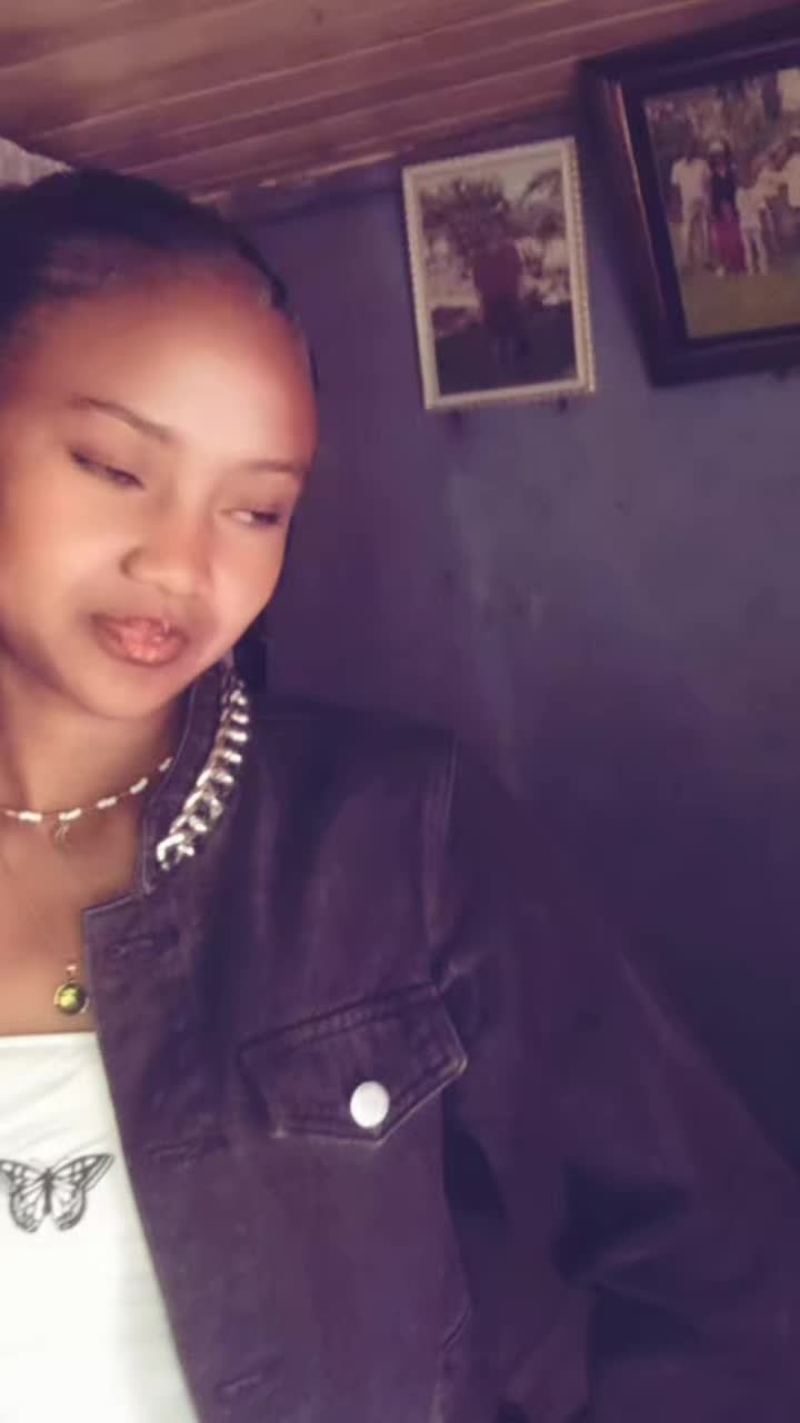 @Bouriii🍒