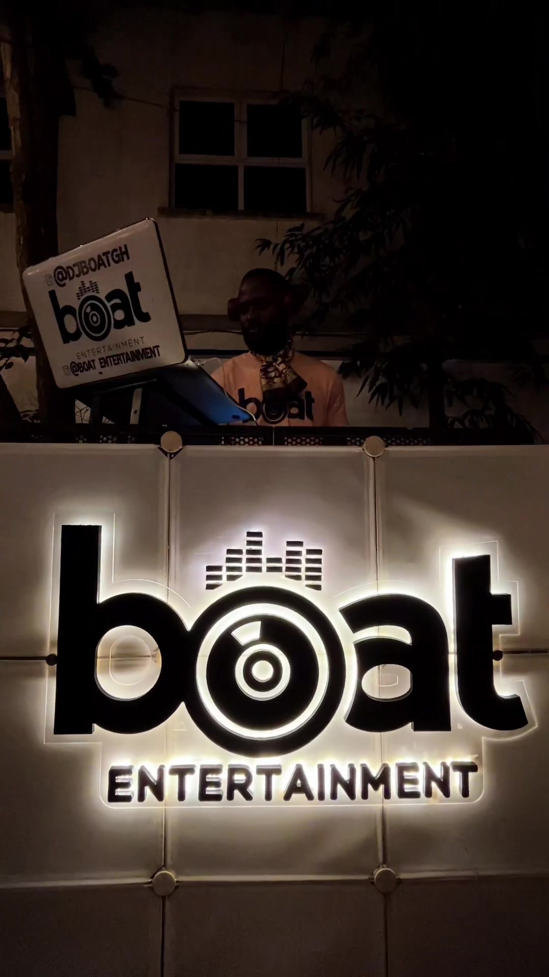 @DJ Boat