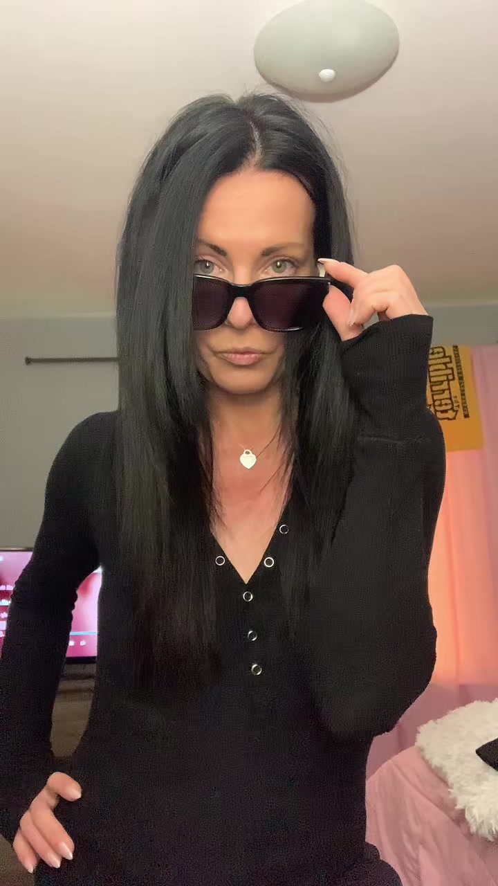 @🖤💛A Hails💛🖤