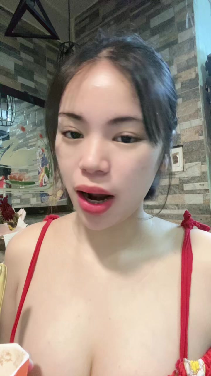 @v revilla