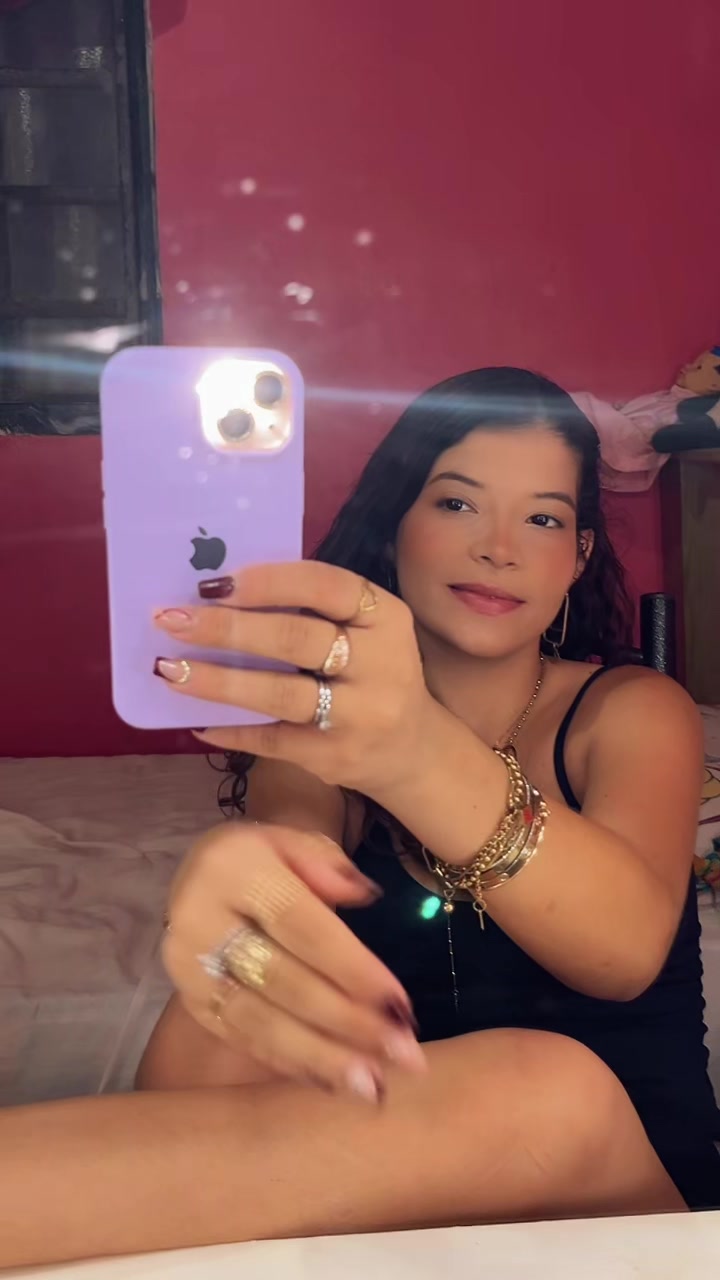 @Vivi 💖✨