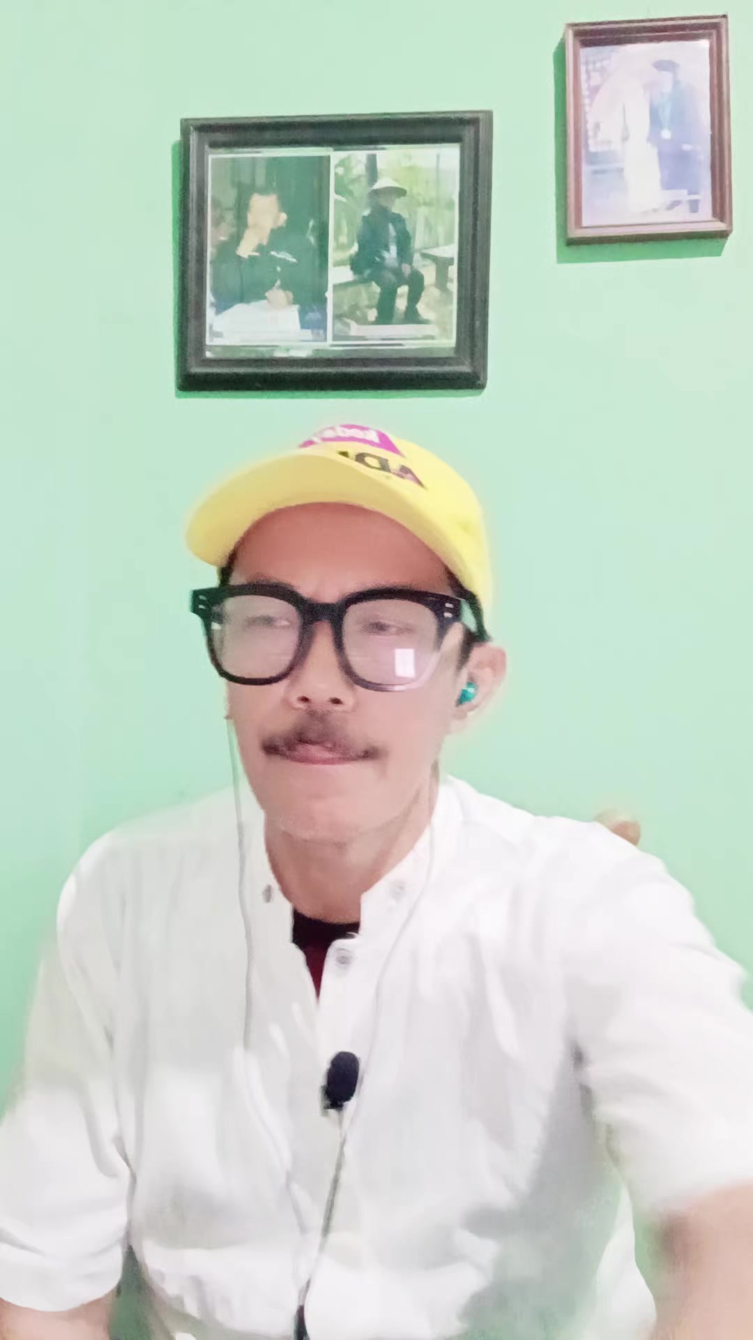 @Hardhin