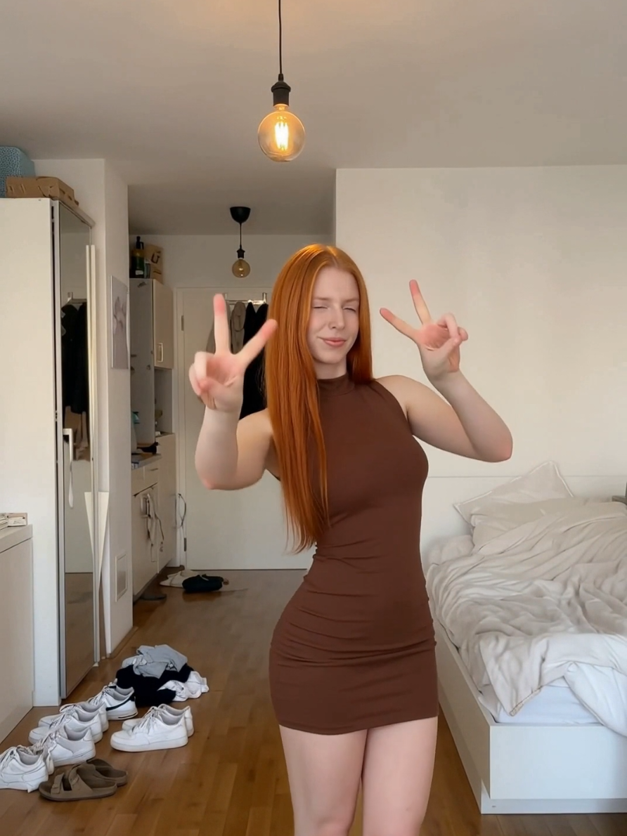 @Julya