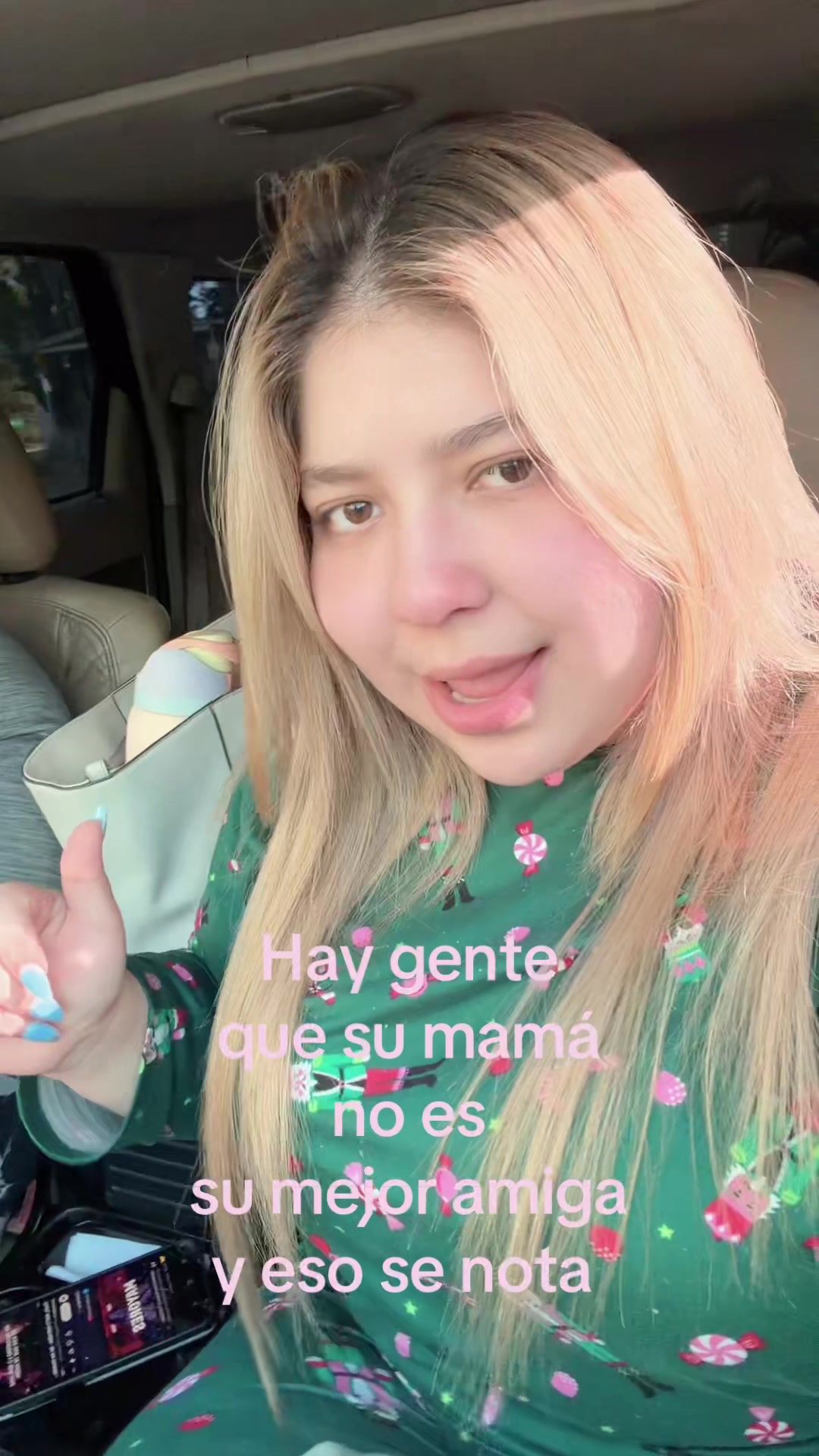 @Stephany Nicolle Urbina