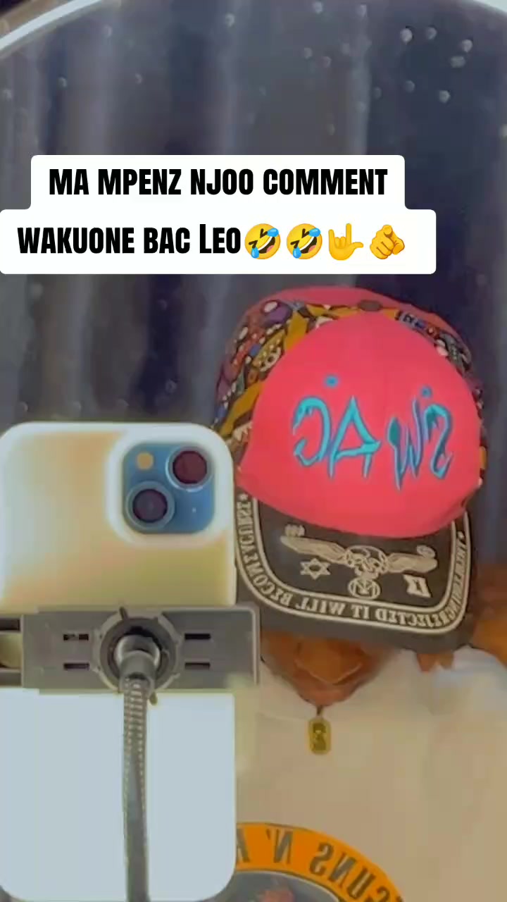 @DEESMILE 🤣🤣