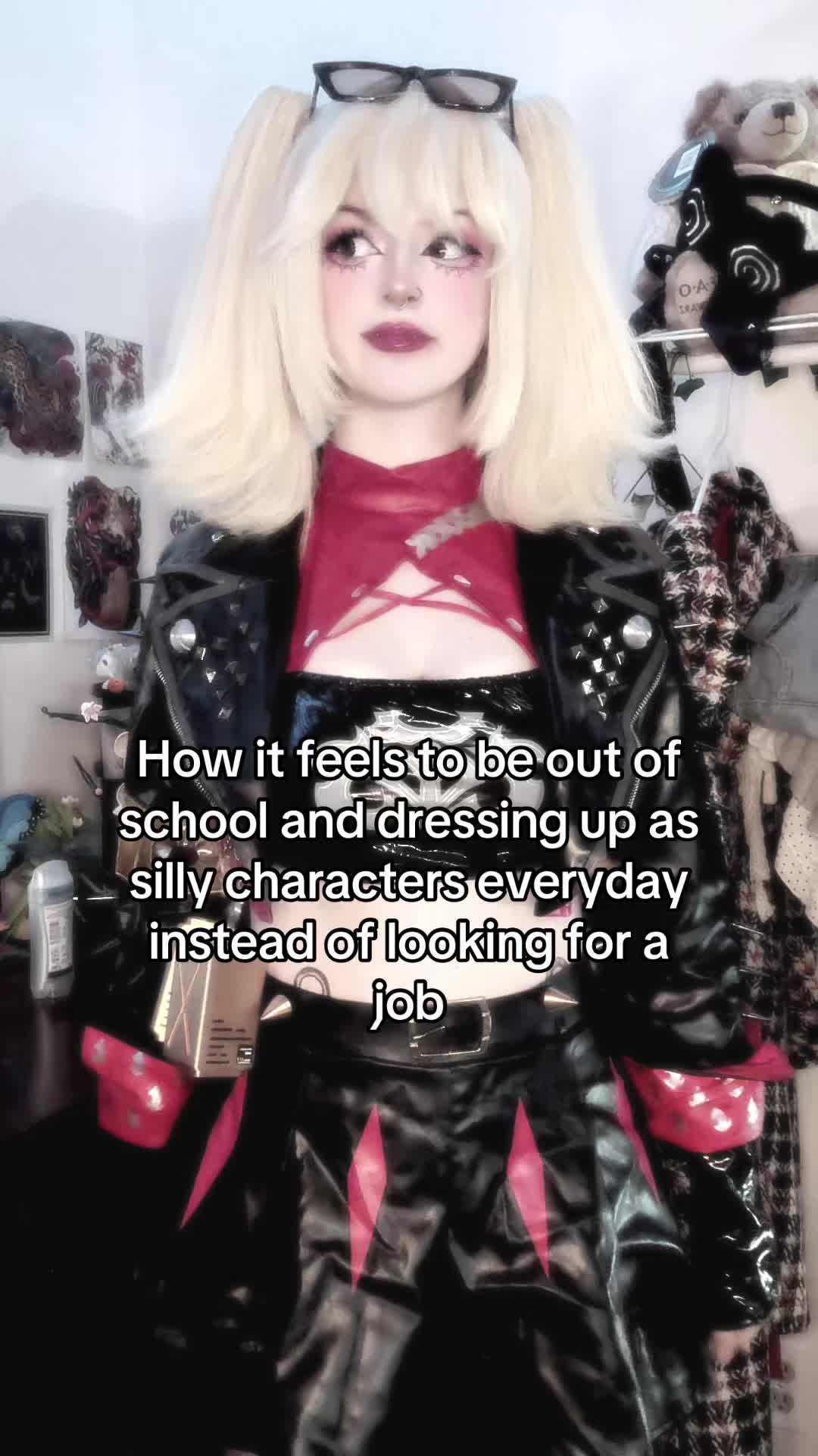 @Demi