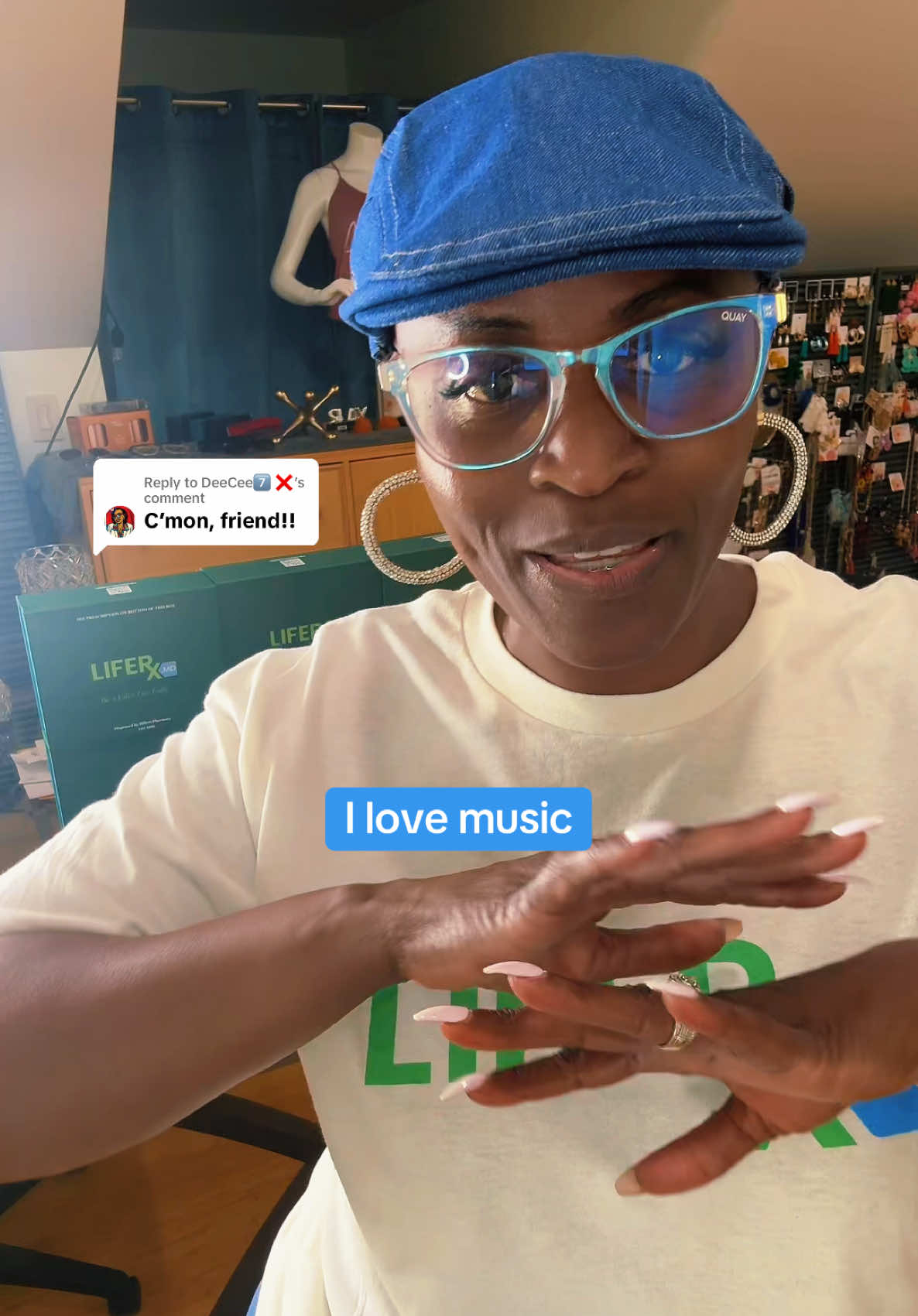 @El~Monique