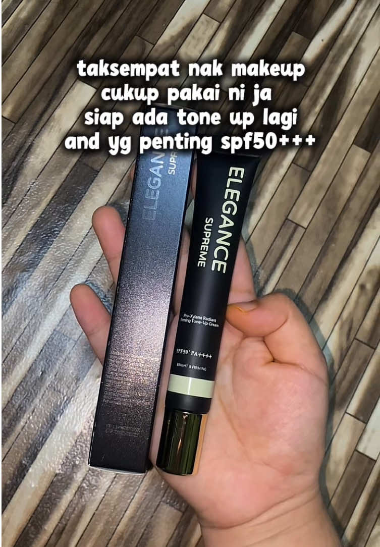 @atirahalia