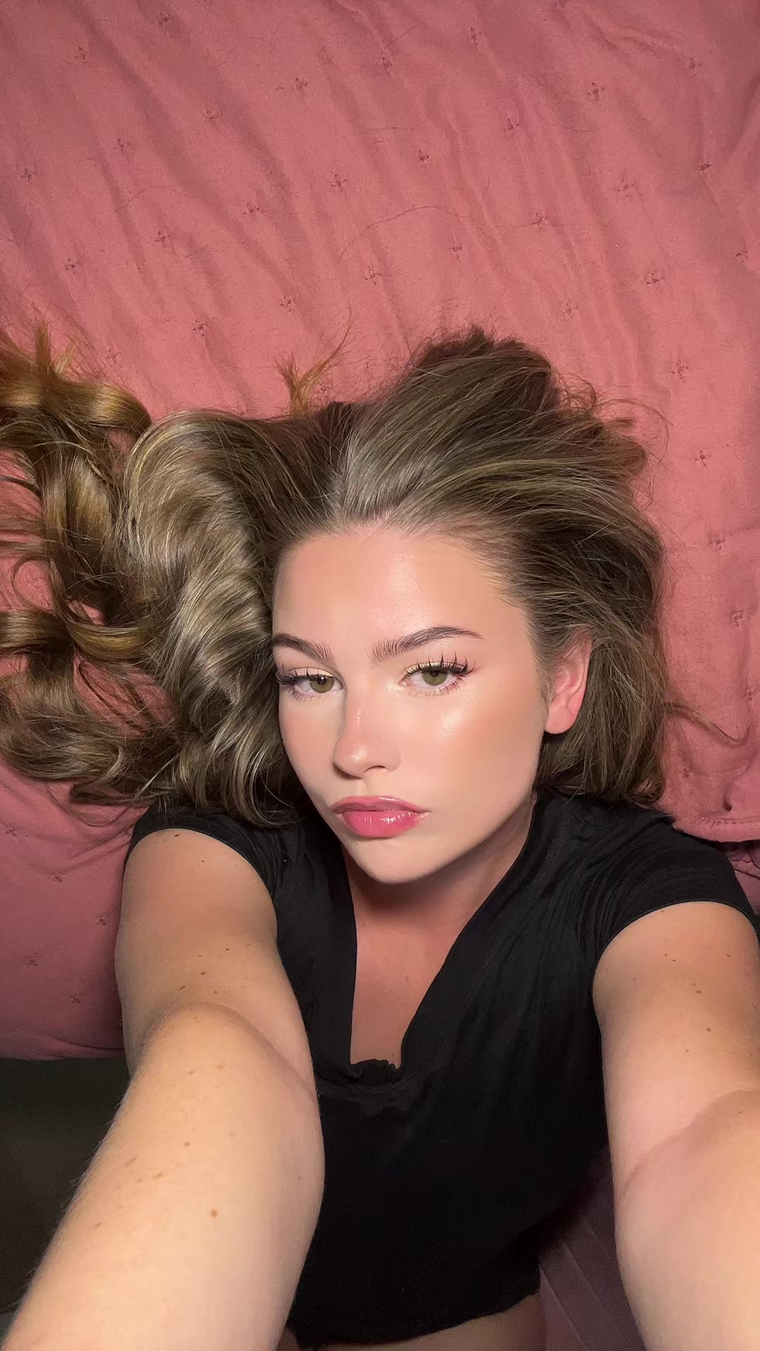 @ashleyardor