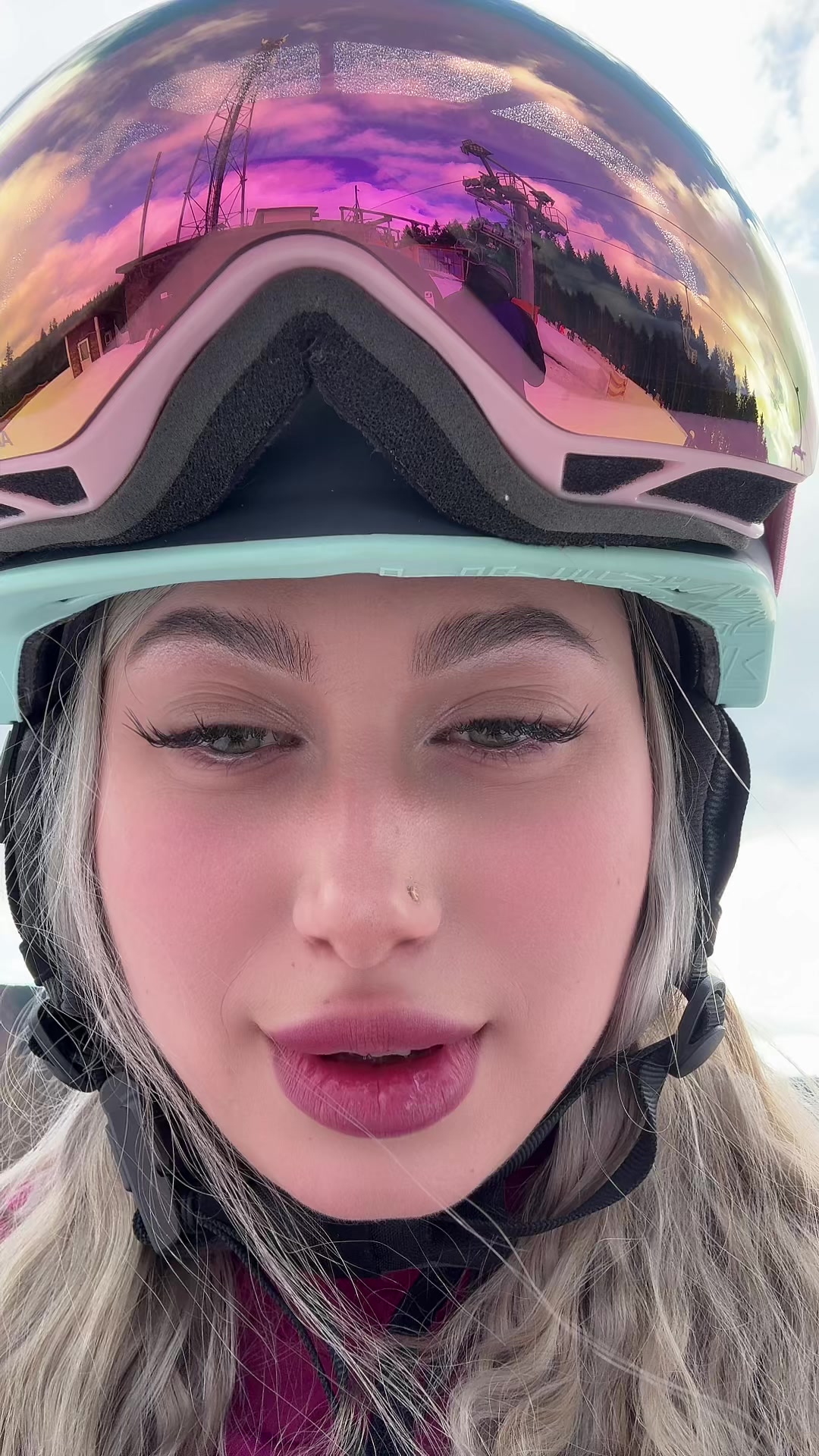 @Sovenok_