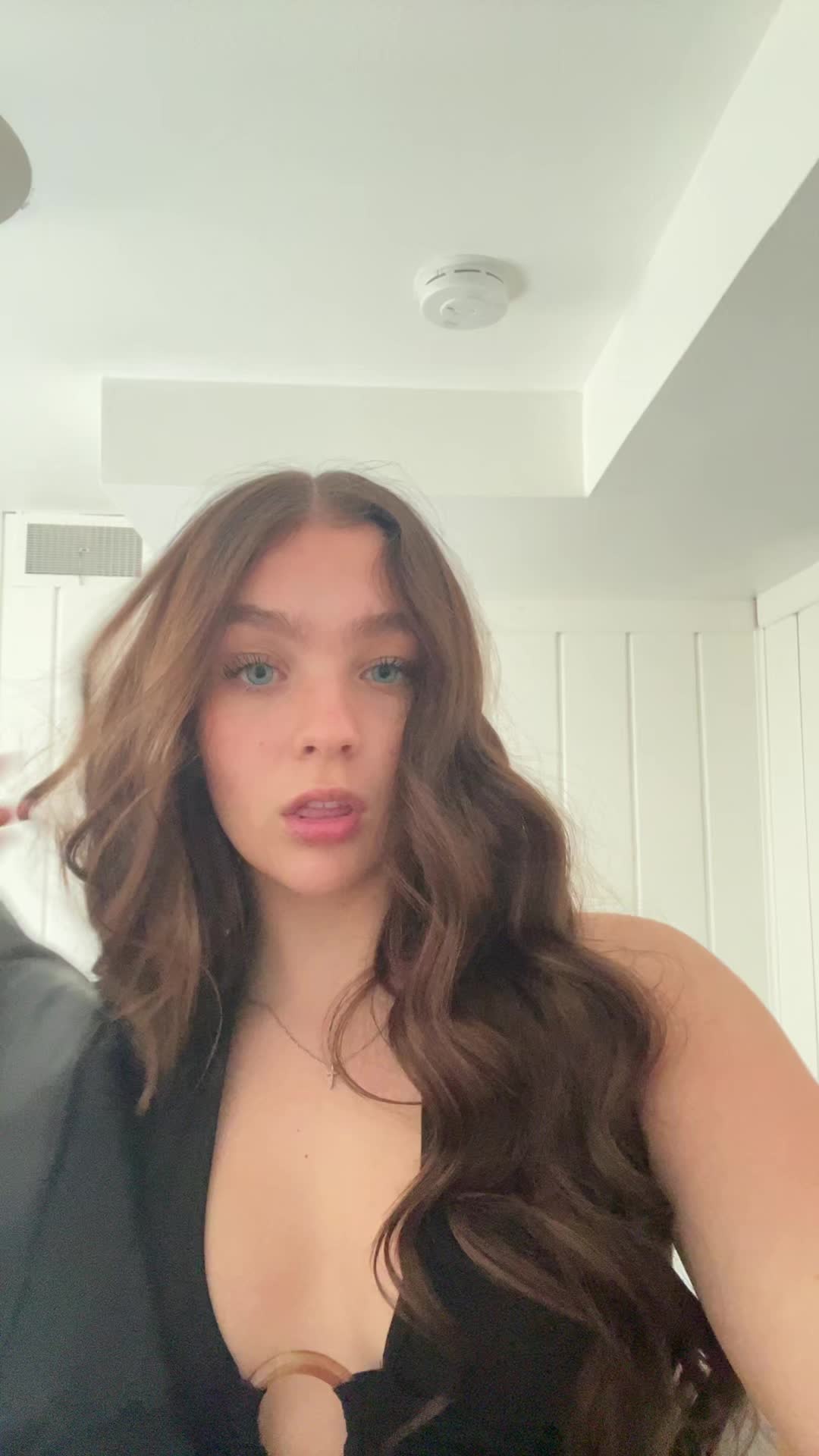 @KaliWeiss