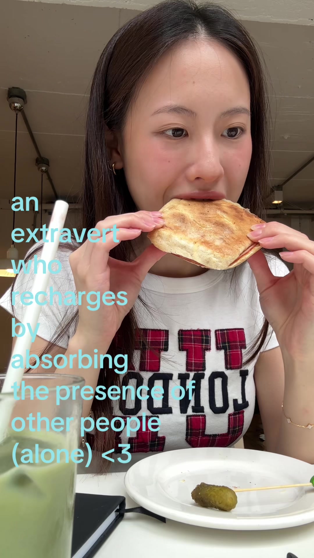 @angela .𖥔 ݁ 🪐˖.𖥔