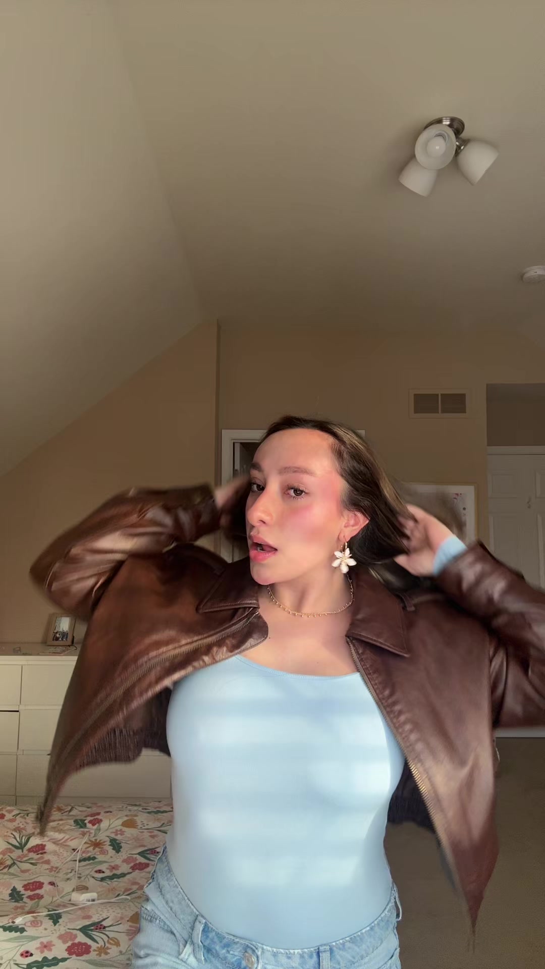 @Canela