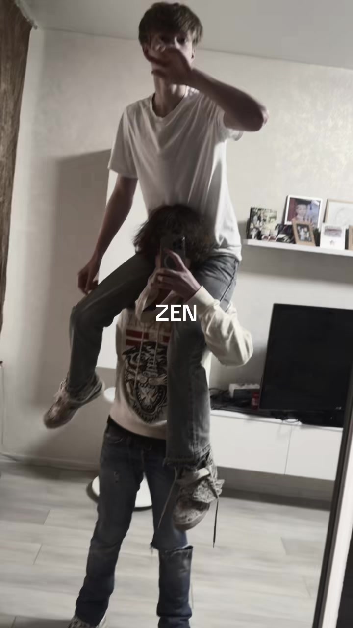 @egormorris