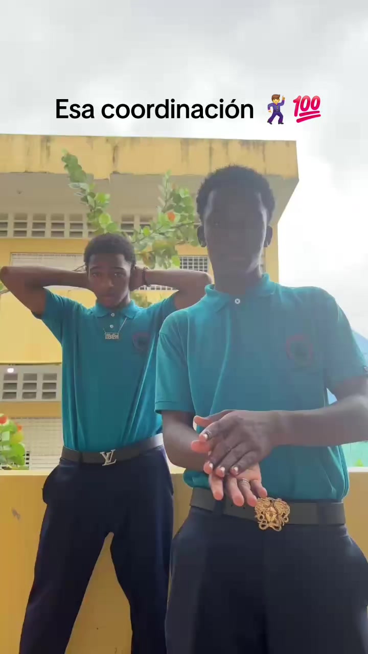 @𝕄𝕚𝕤𝕒 𝔸𝕔𝕣𝕠𝔻𝕒𝕟𝕔𝕖♡🕺
