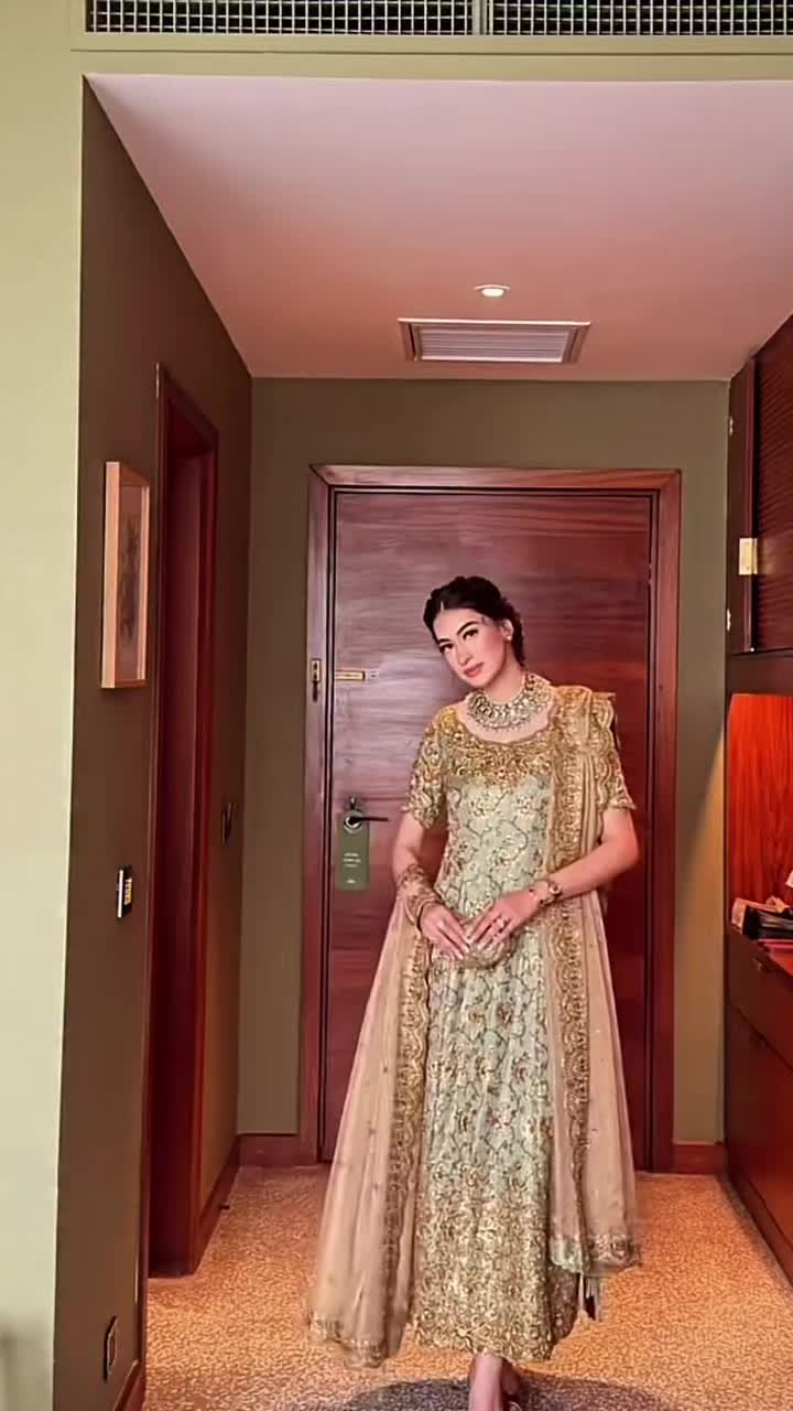 @bridal_house
